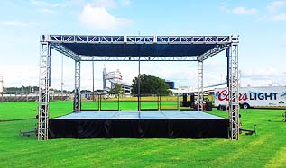 Stage and truss roof for the Southern Heritage Classic